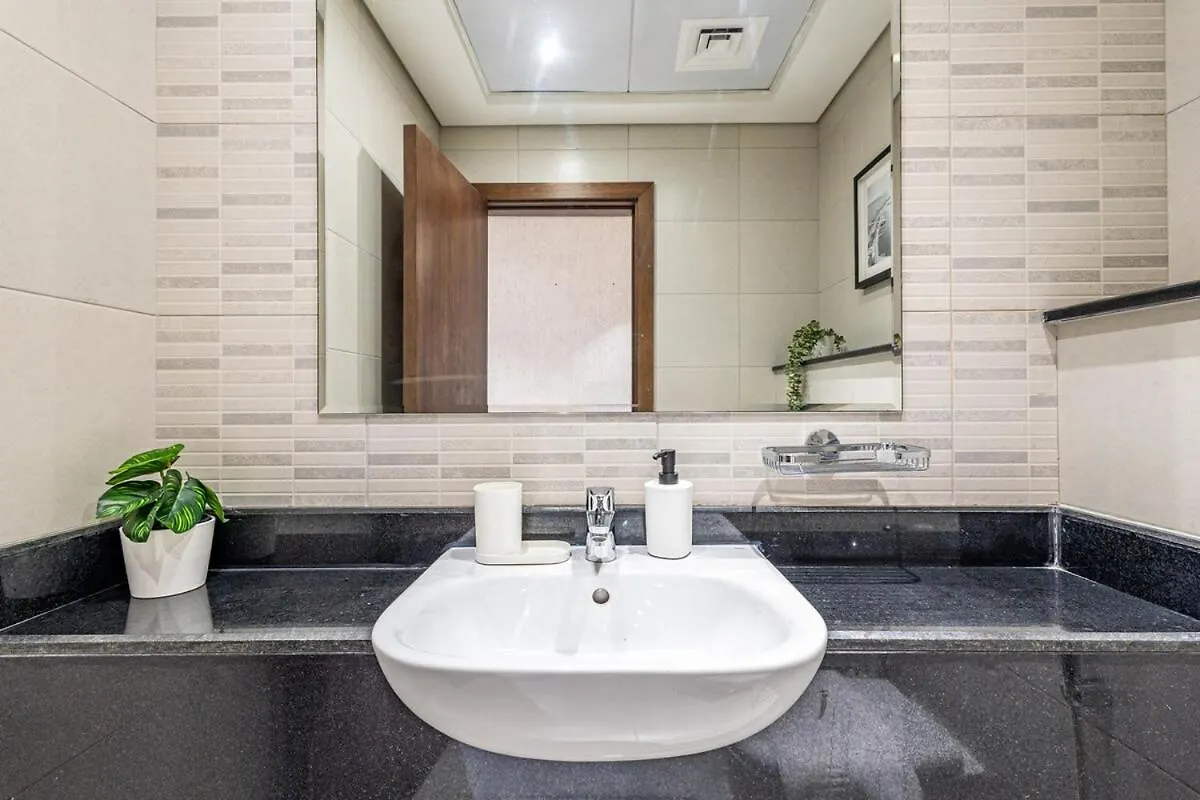 Designer'S Finishing - Rooftop Pools - Modern Oasis - Family Heaven - Full Canal Views - Sunset Raha Views - 2 Min Walk From Space42 Arena Abu Dhabi 0*,