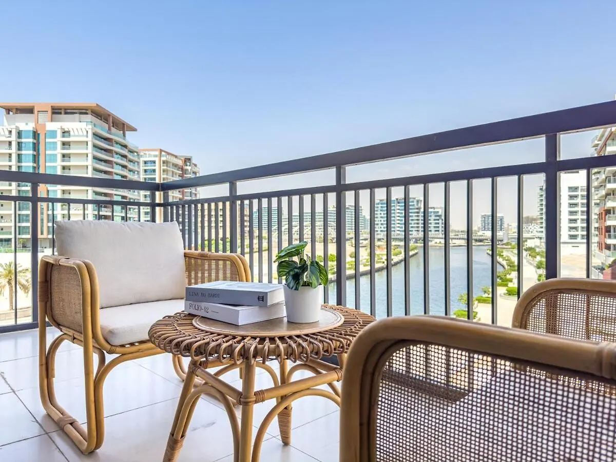 Designer'S Finishing - Rooftop Pools - Modern Oasis - Family Heaven - Full Canal Views - Sunset Raha Views - 2 Min Walk From Space42 Arena Abu Zabi