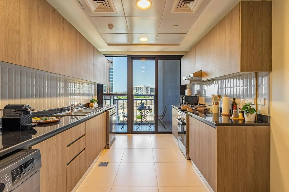 Designer'S Finishing - Rooftop Pools - Modern Oasis - Family Heaven - Full Canal Views - Sunset Raha Views - 2 Min Walk From Space42 Arena Abu Zabi