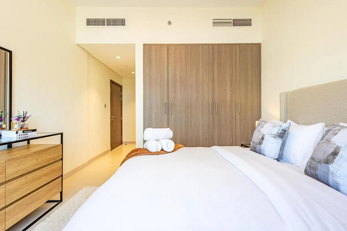 Appartement Designer'S Finishing - Rooftop Pools - Modern Oasis - Family Heaven - Full Canal Views - Sunset Raha Views - 2 Min Walk From Space42 Arena Abou Dabi