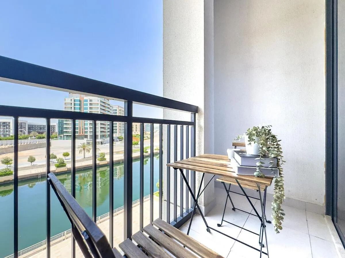 Designer'S Finishing - Rooftop Pools - Modern Oasis - Family Heaven - Full Canal Views - Sunset Raha Views - 2 Min Walk From Space42 Arena Abou Dabi Appartement