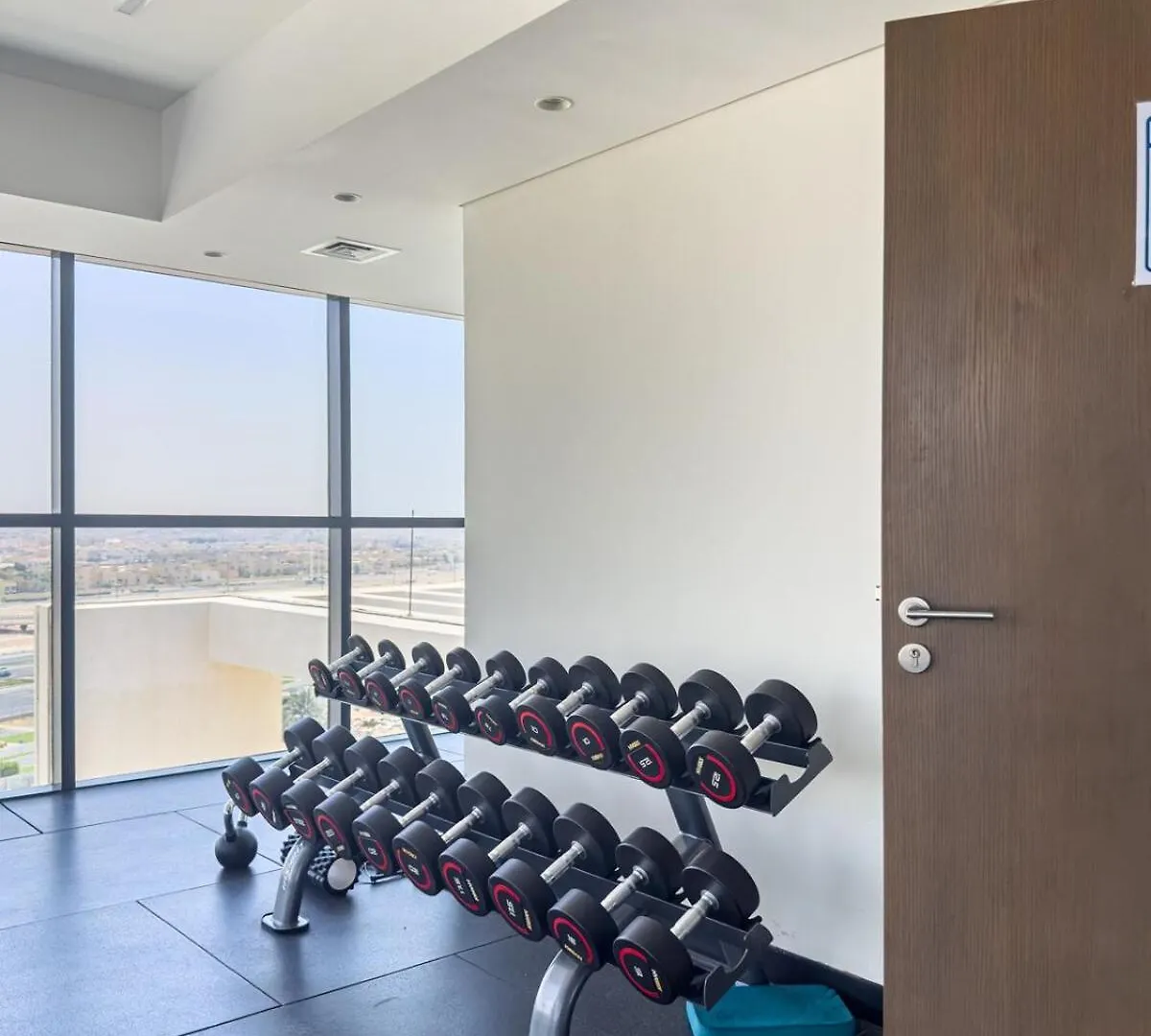 Designer'S Finishing - Rooftop Pools - Modern Oasis - Family Heaven - Full Canal Views - Sunset Raha Views - 2 Min Walk From Space42 Arena Abou Dabi 0*,  Émirats arabes unis