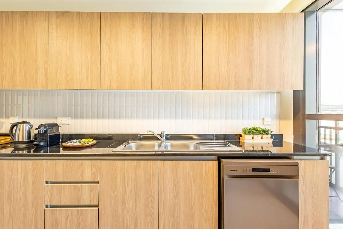 Appartement Designer'S Finishing - Rooftop Pools - Modern Oasis - Family Heaven - Full Canal Views - Sunset Raha Views - 2 Min Walk From Space42 Arena Abou Dabi